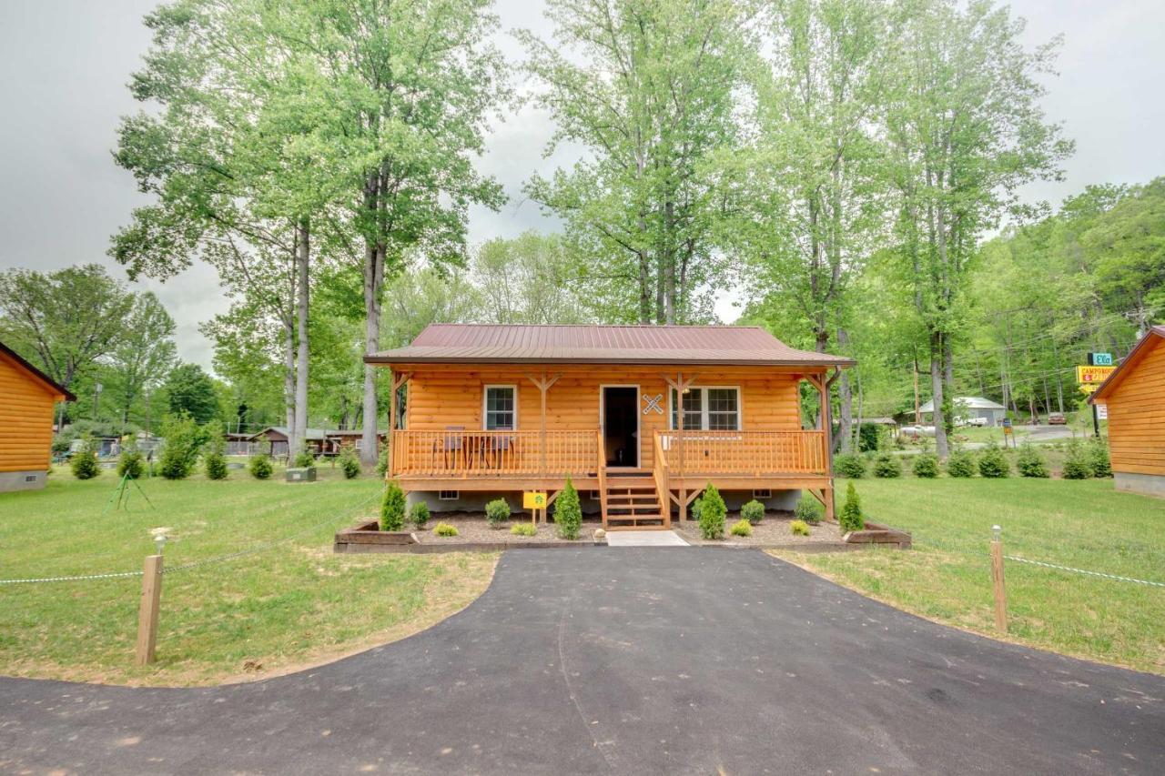 Cozy Bryson City Cabin 5 Miles To Downtown! Exterior photo